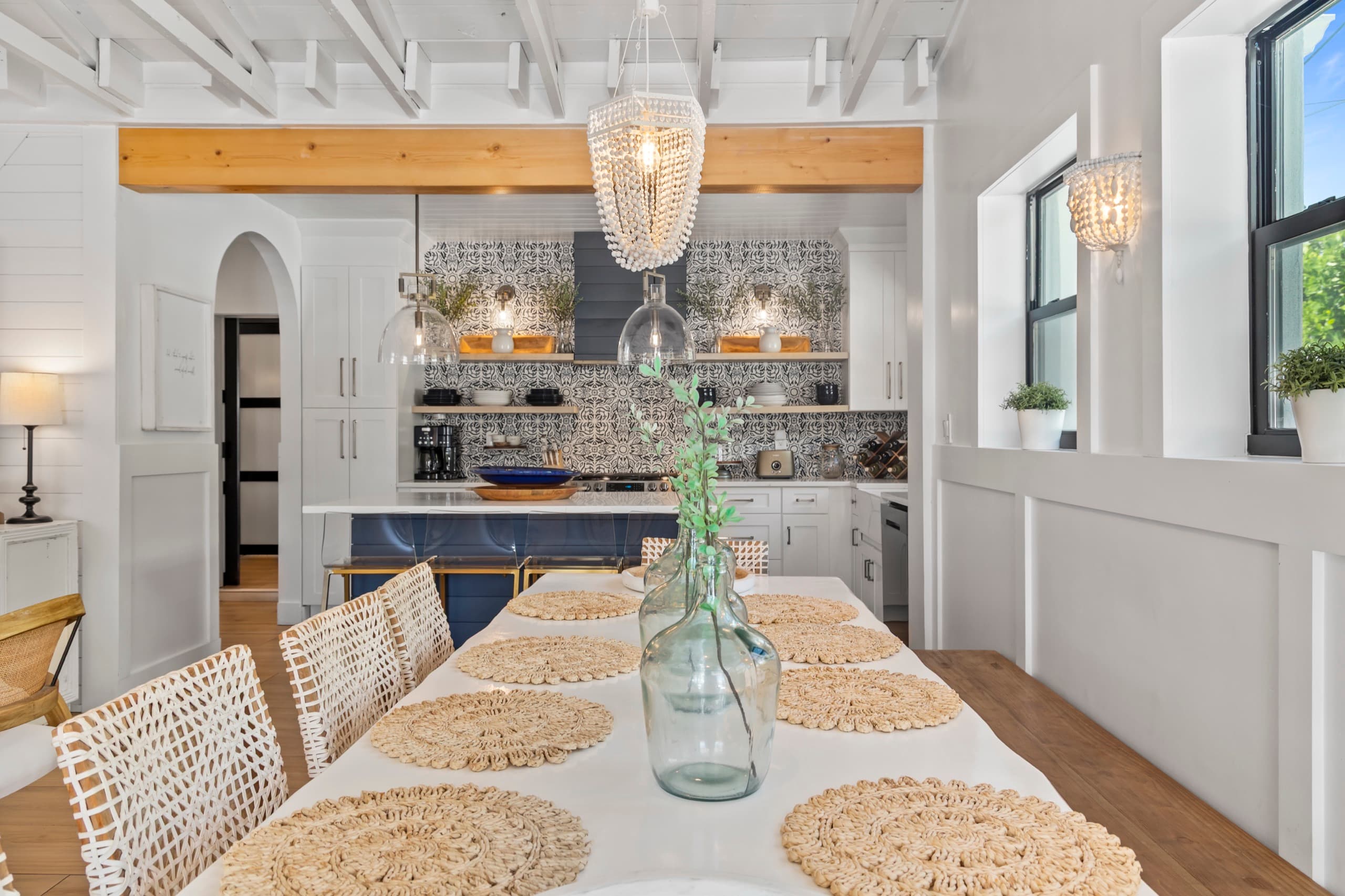 Dining area with seating for group meals