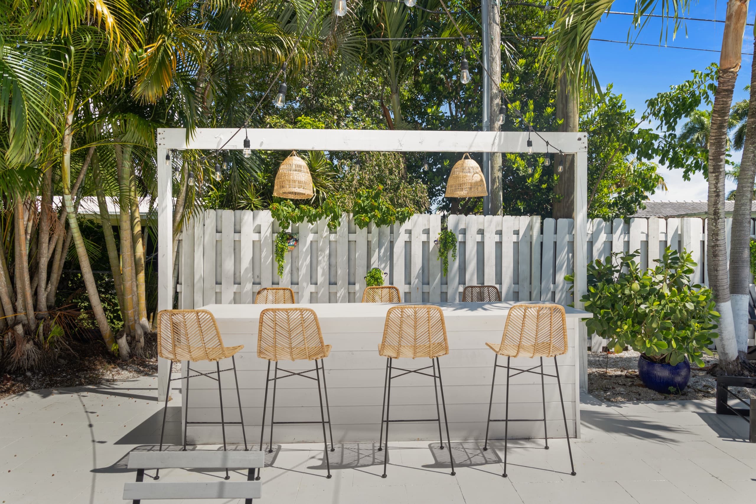 Tropical outdoor bar with seating